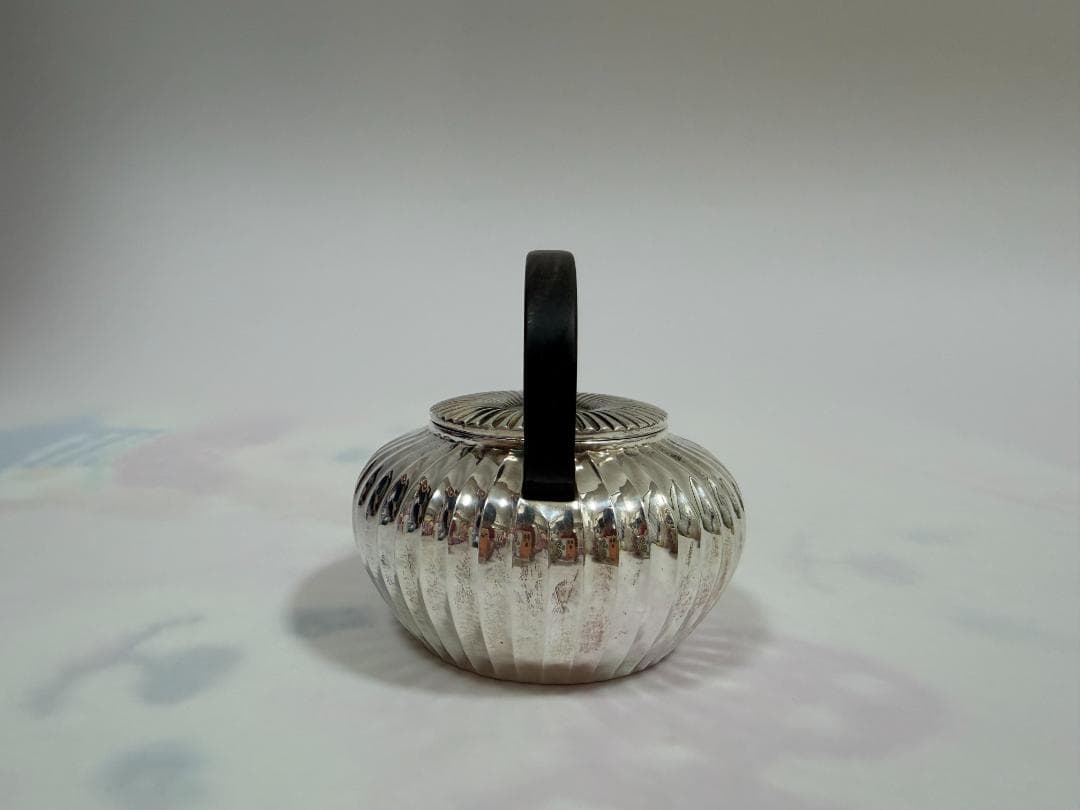 純銀製 菊筋文 急須 銀瓶 煎茶道具