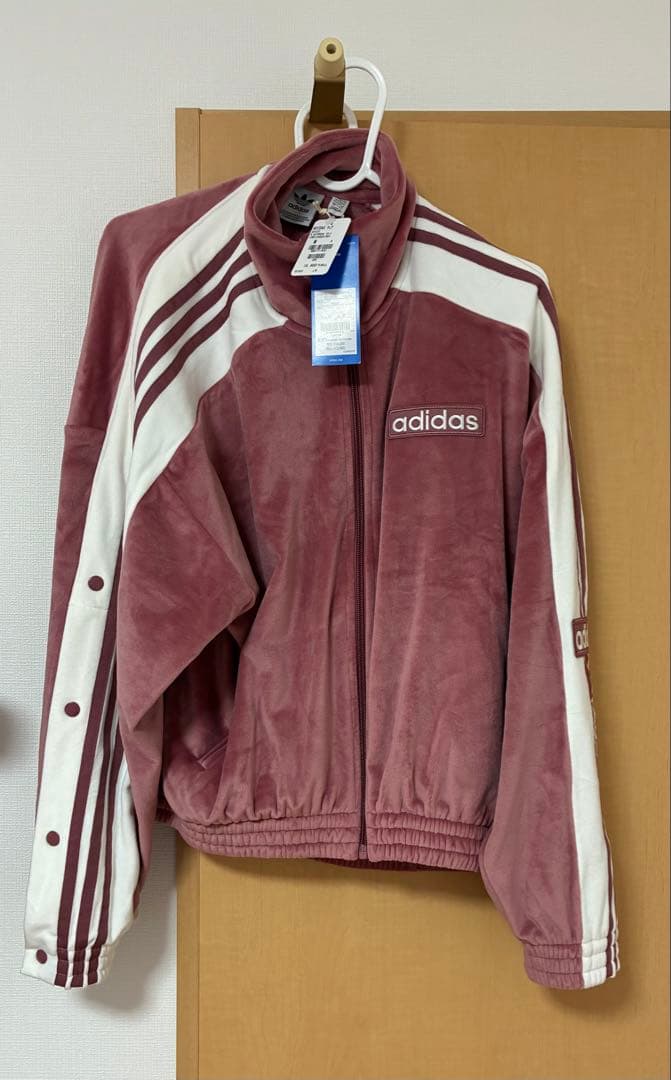 な*可様 adidas W ADIBREAK VELOUR TT