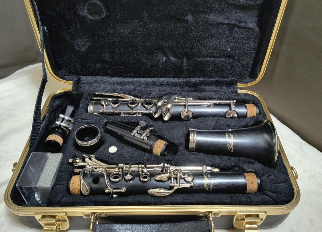 Soloist selmer　クラリネット　ハードケース付き