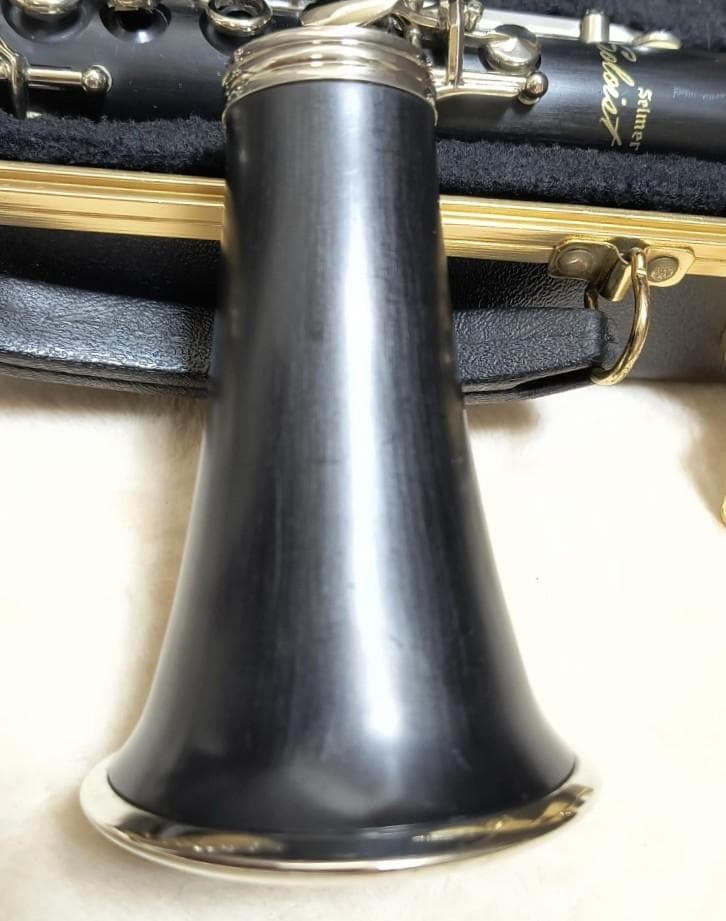 Soloist selmer　クラリネット　ハードケース付き