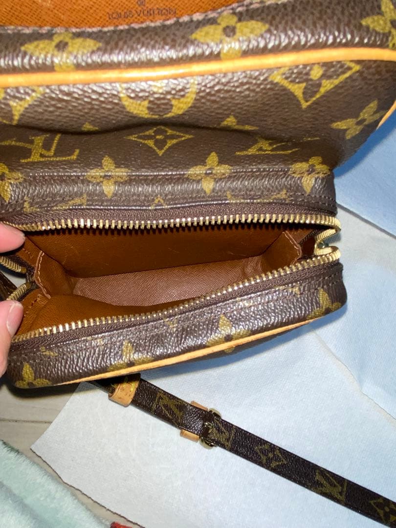 ビ*ー様 Louis Vuitton ブラウンショルダーバッグ