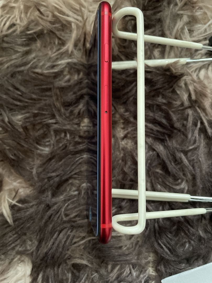 【美品】iPhone SE2product RED128GB