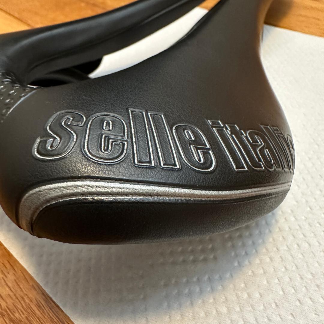 Selle Italia SLR Superflow 145mmサドル 中古 A