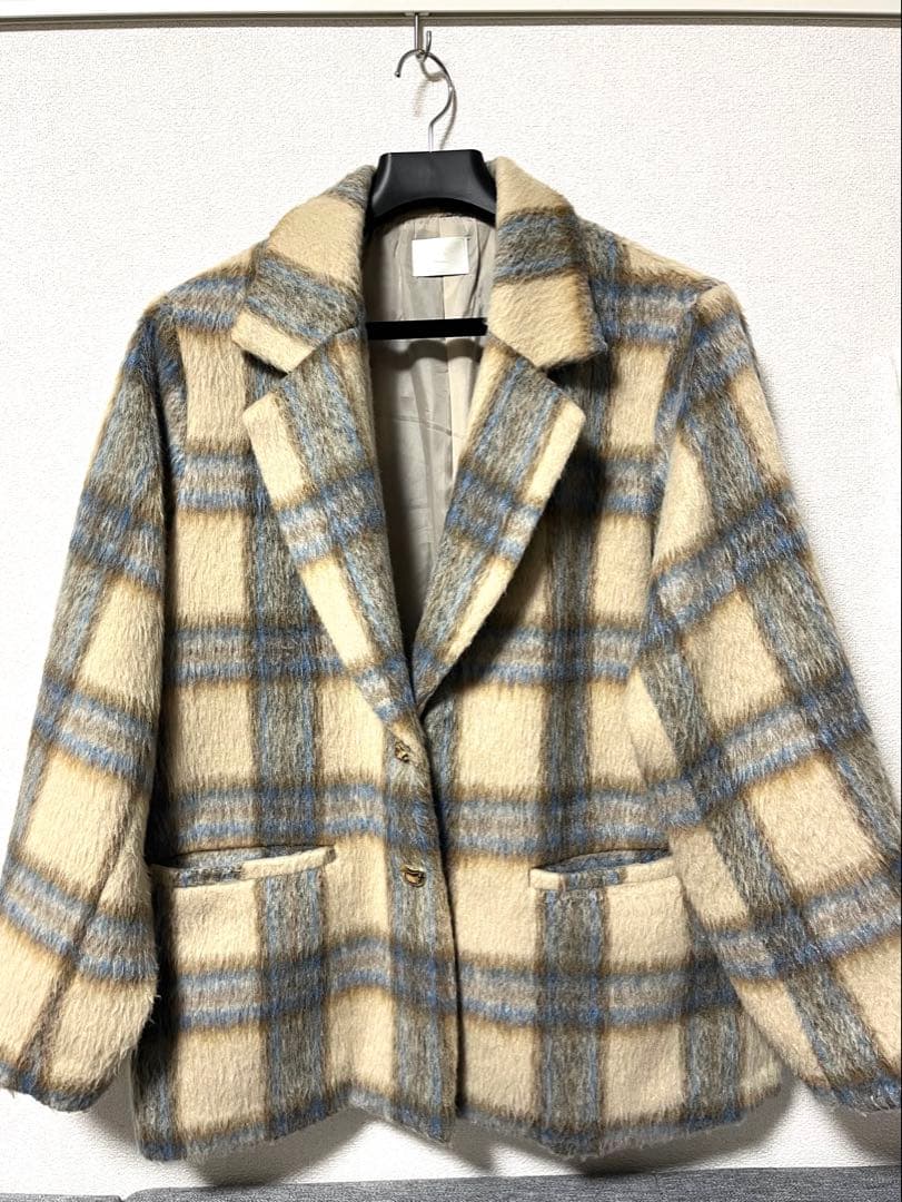 い*く様 loin nuit (ロワンニュイ)のシャギーコート