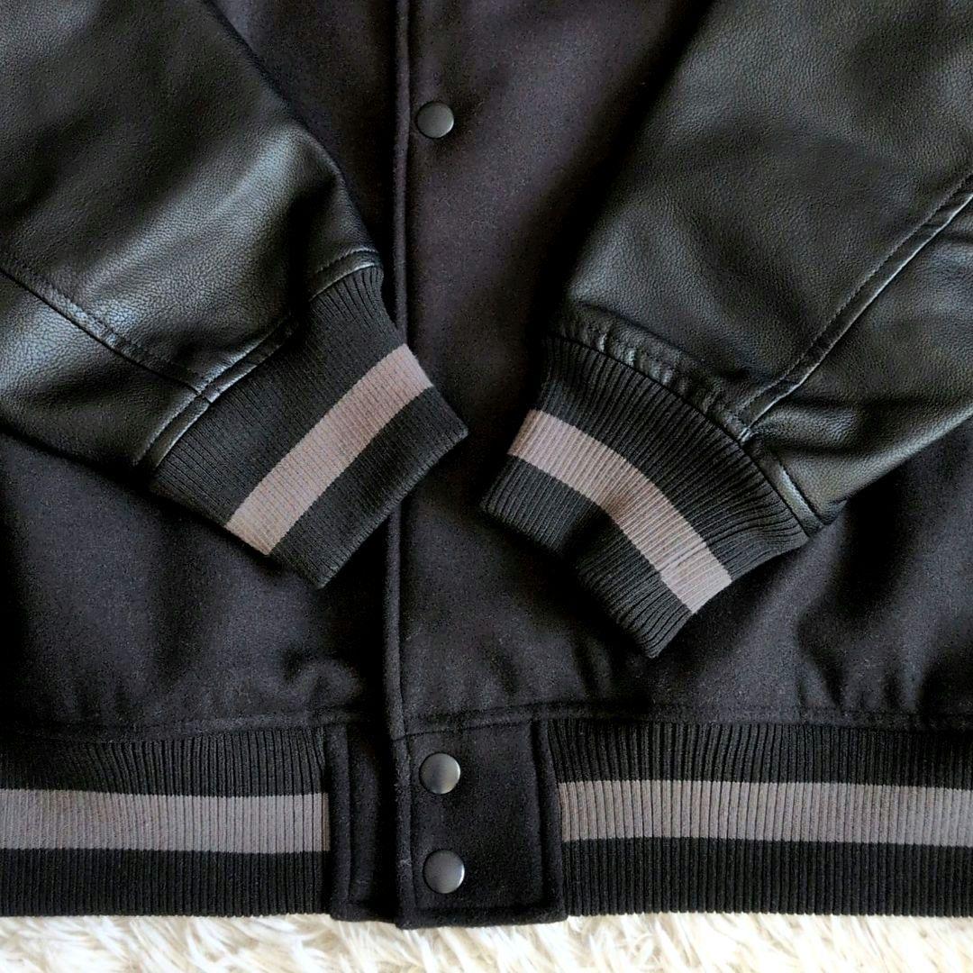 ディズニーストア ミッキーマウス スタジャン ブラックブルゾン　ジャンバー