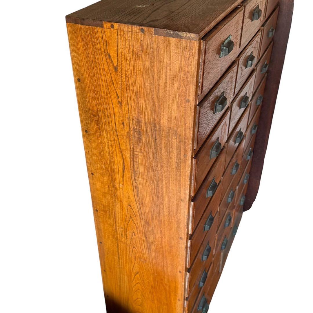 ヴィンテージ家具　木製収納　引き出し26杯