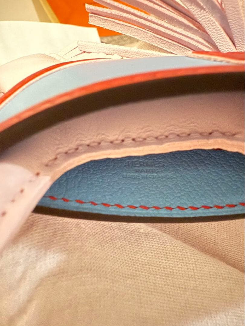 【新品未使用】新作ロデオチャーム PM エルメス ロベオクール ローズダーリン