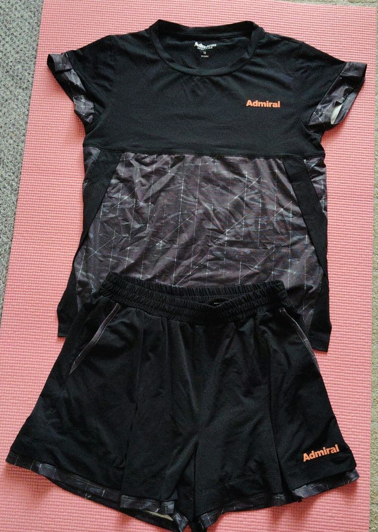 アドミラルウェア　上下セット　Мサイズ