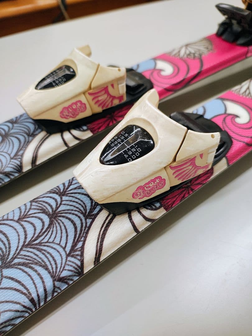 Atomic　Sweet Stuff　スキー板とビンディング　100cm