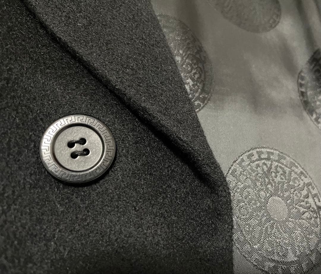 VERSACE CLASSIC チェスターコート 黒　Lサイズ～XLサイズ