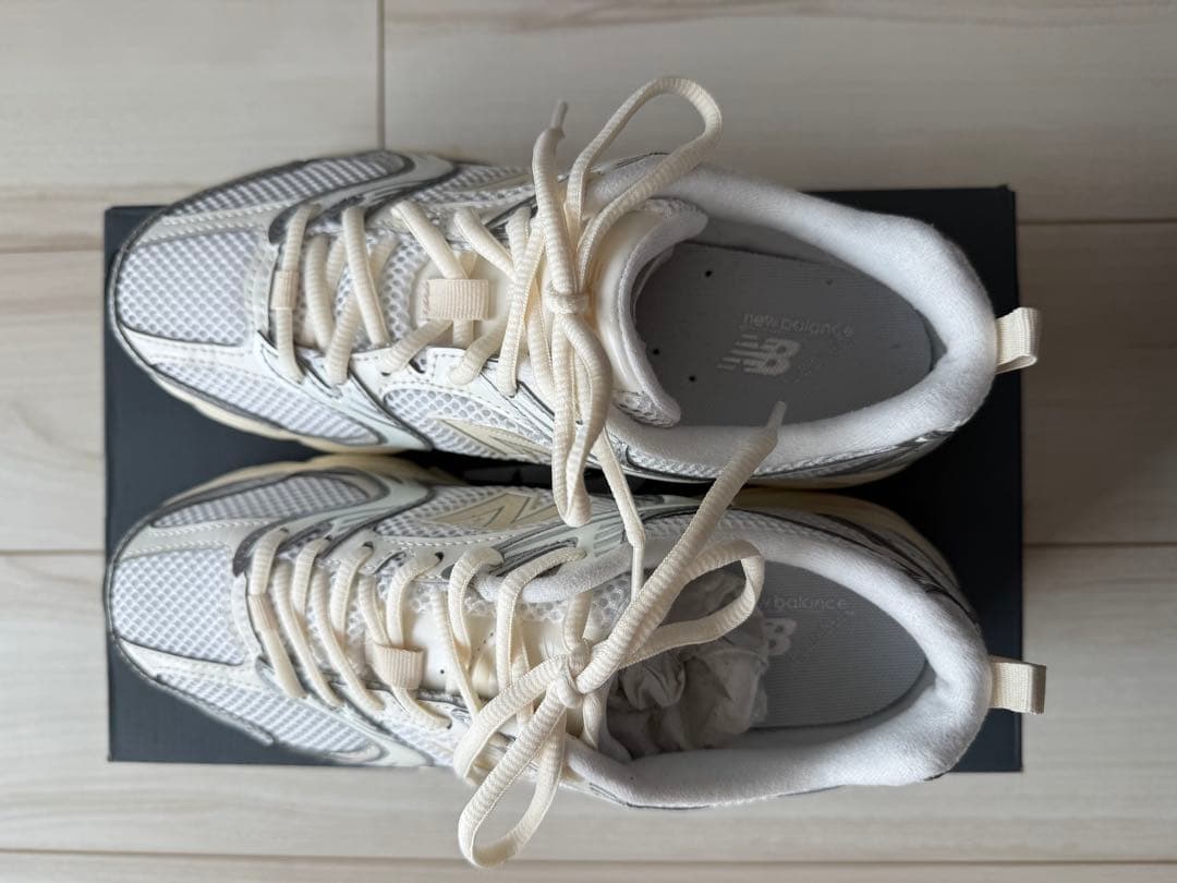 靴 New Balance U530ESB 23.5cm