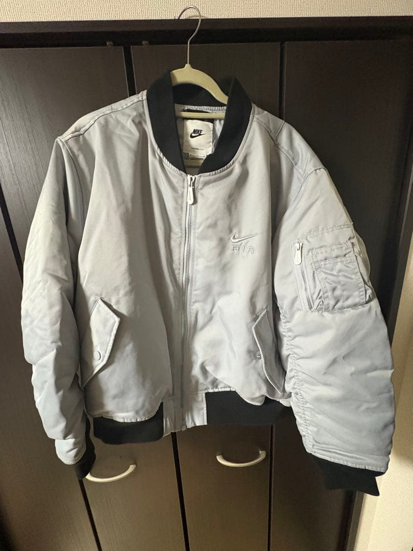 Nike MA-1 フライトジャケット グレー