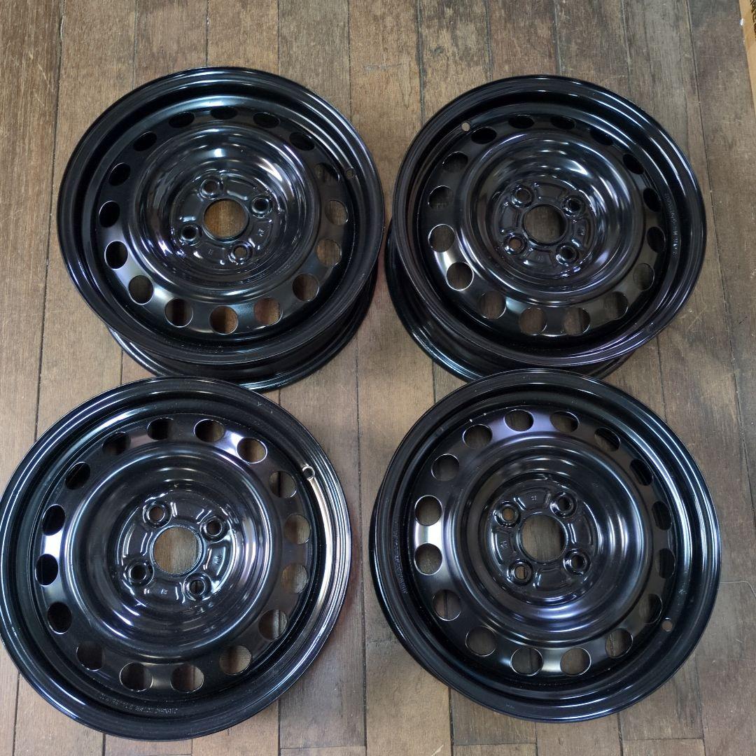 送料込　アクアやヤリス他　トヨタ　純正ホイール　15×5.5J　P100　+45