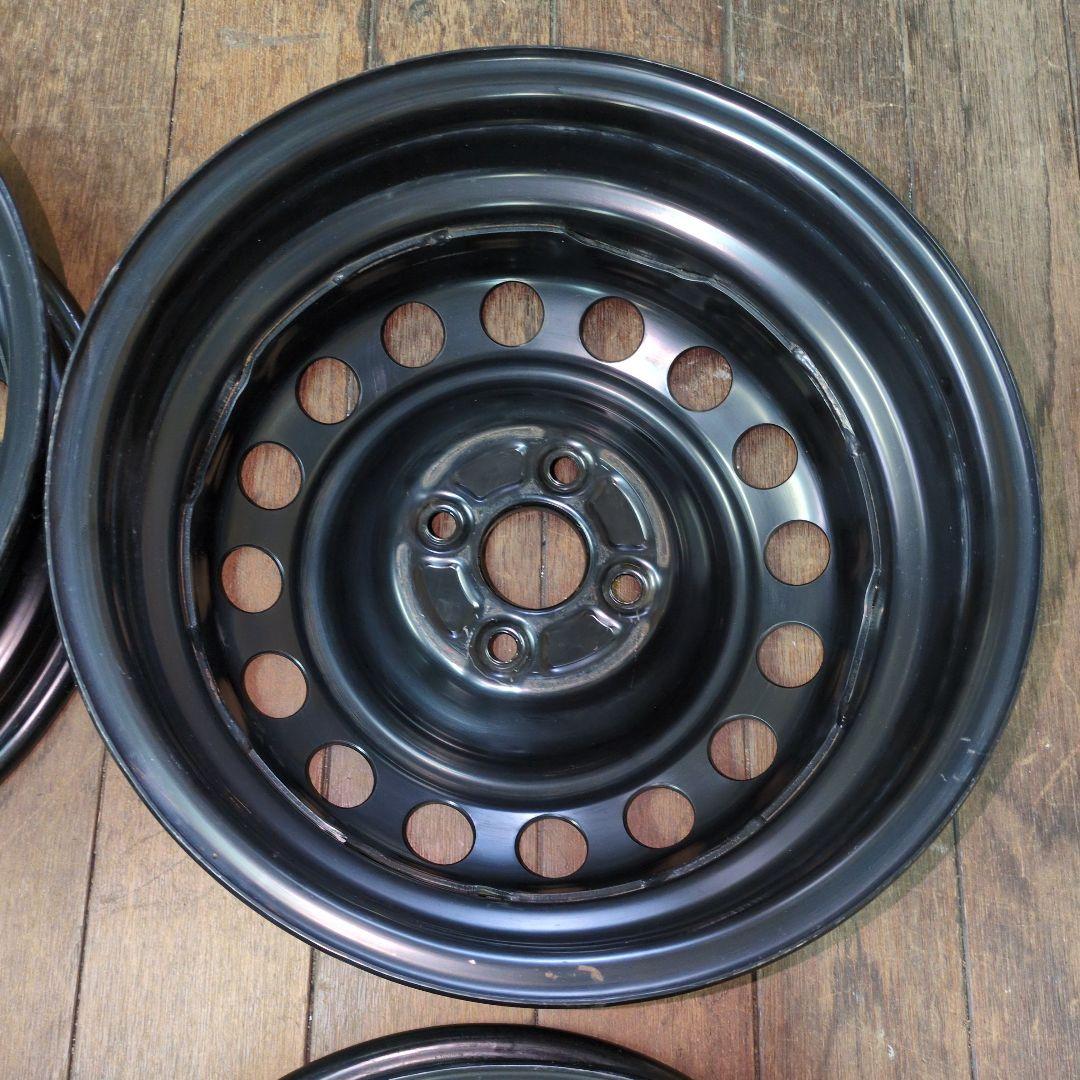 送料込　アクアやヤリス他　トヨタ　純正ホイール　15×5.5J　P100　+45