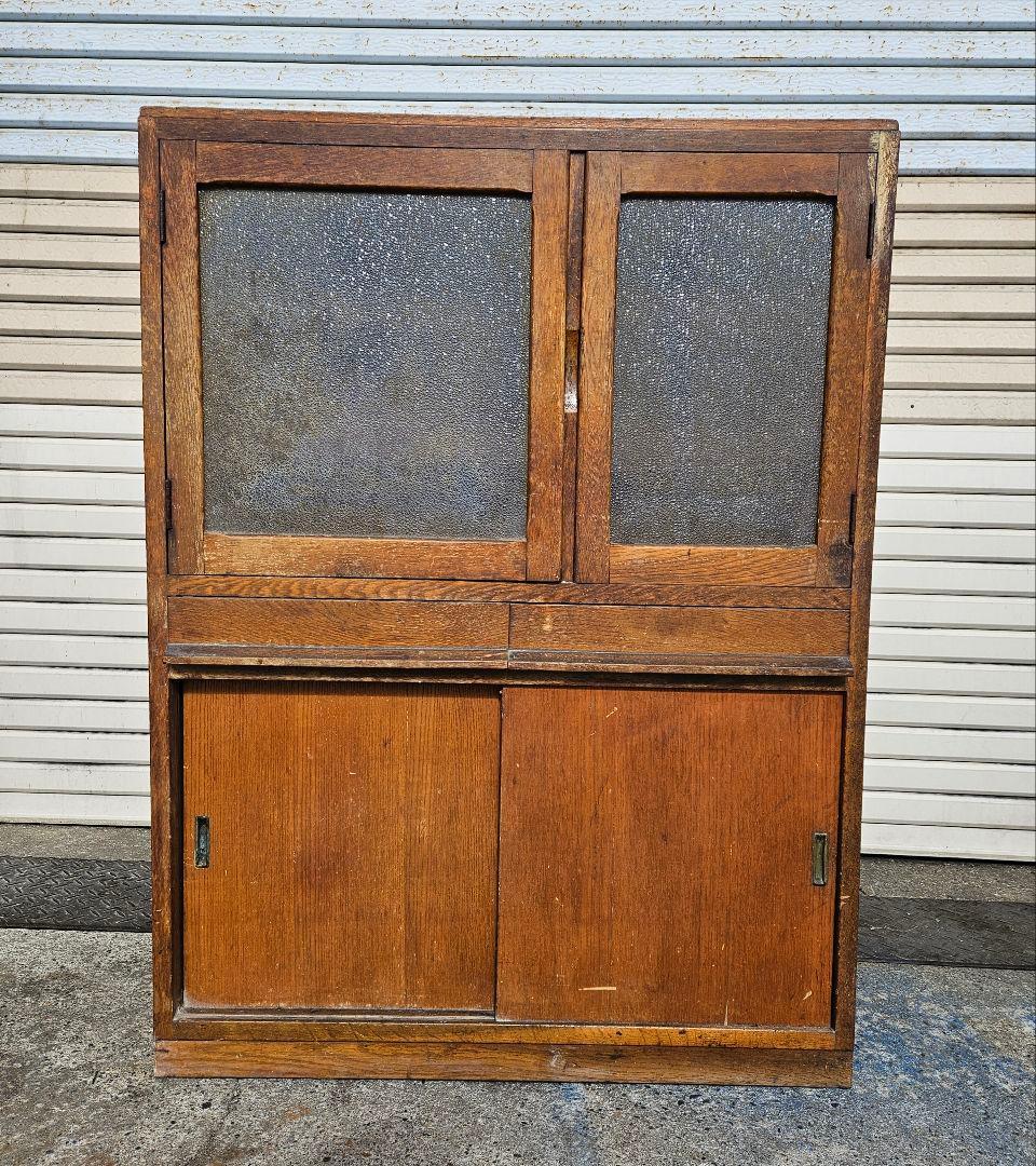 日本のアンティーク ダイヤガラスの水屋箪笥 木製 飾り棚 茶棚 食器棚