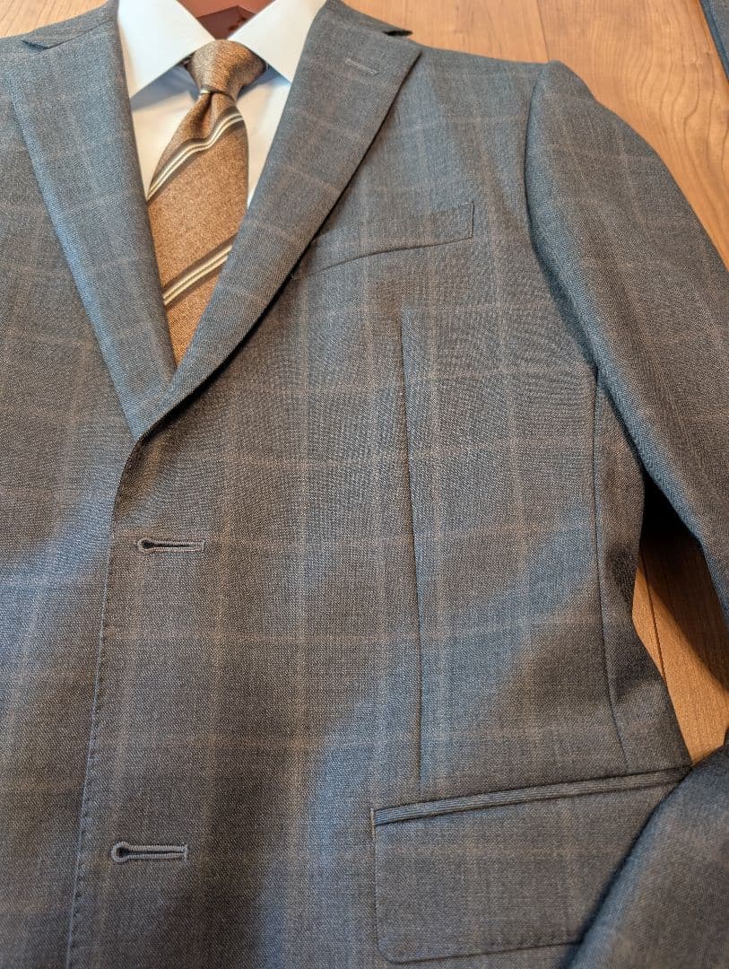 【極美品】ブラックレーベル・クレストブリッジ スーツ 40R Zegna