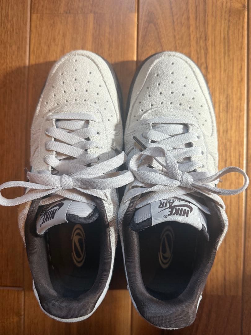 ナイキ エアフォース1 22cm ライトオールウッドブラウン/バロックブラウン