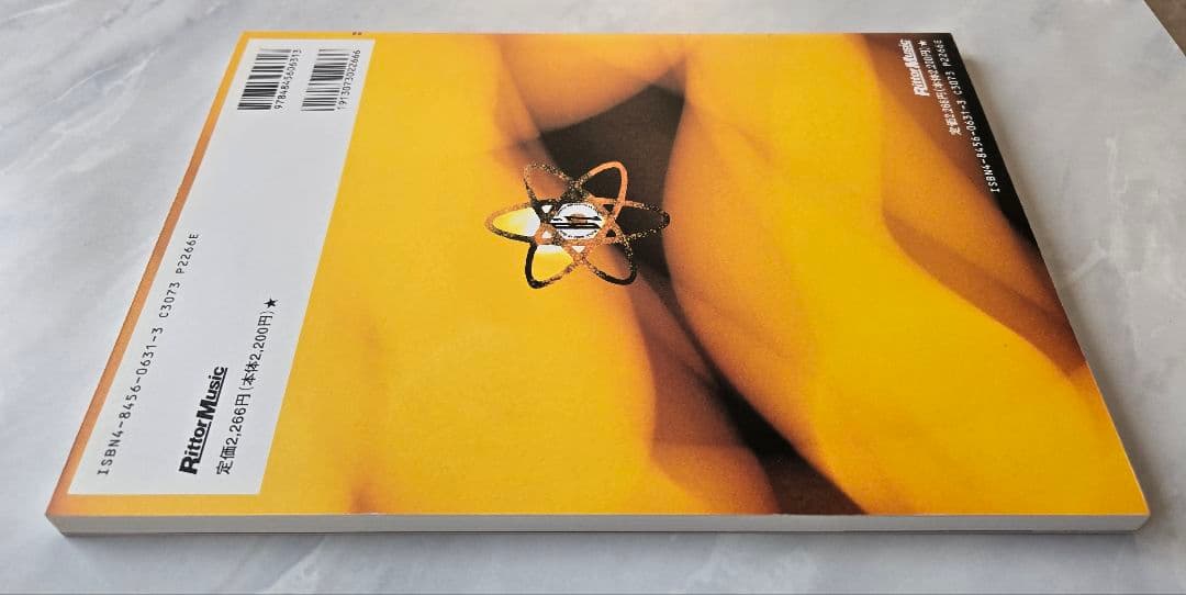 B'z BREAK THROUGH　楽譜バンドスコア稲葉浩志松本孝弘