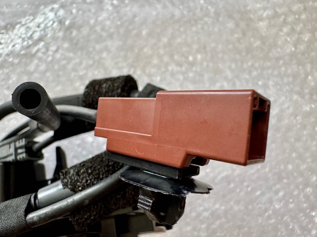 ハイエース　200系7型　デジタルミラー用カメラ　070カメラカバー付