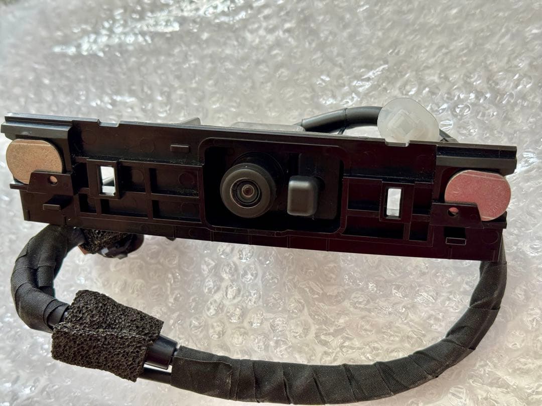 ハイエース　200系7型　デジタルミラー用カメラ　070カメラカバー付