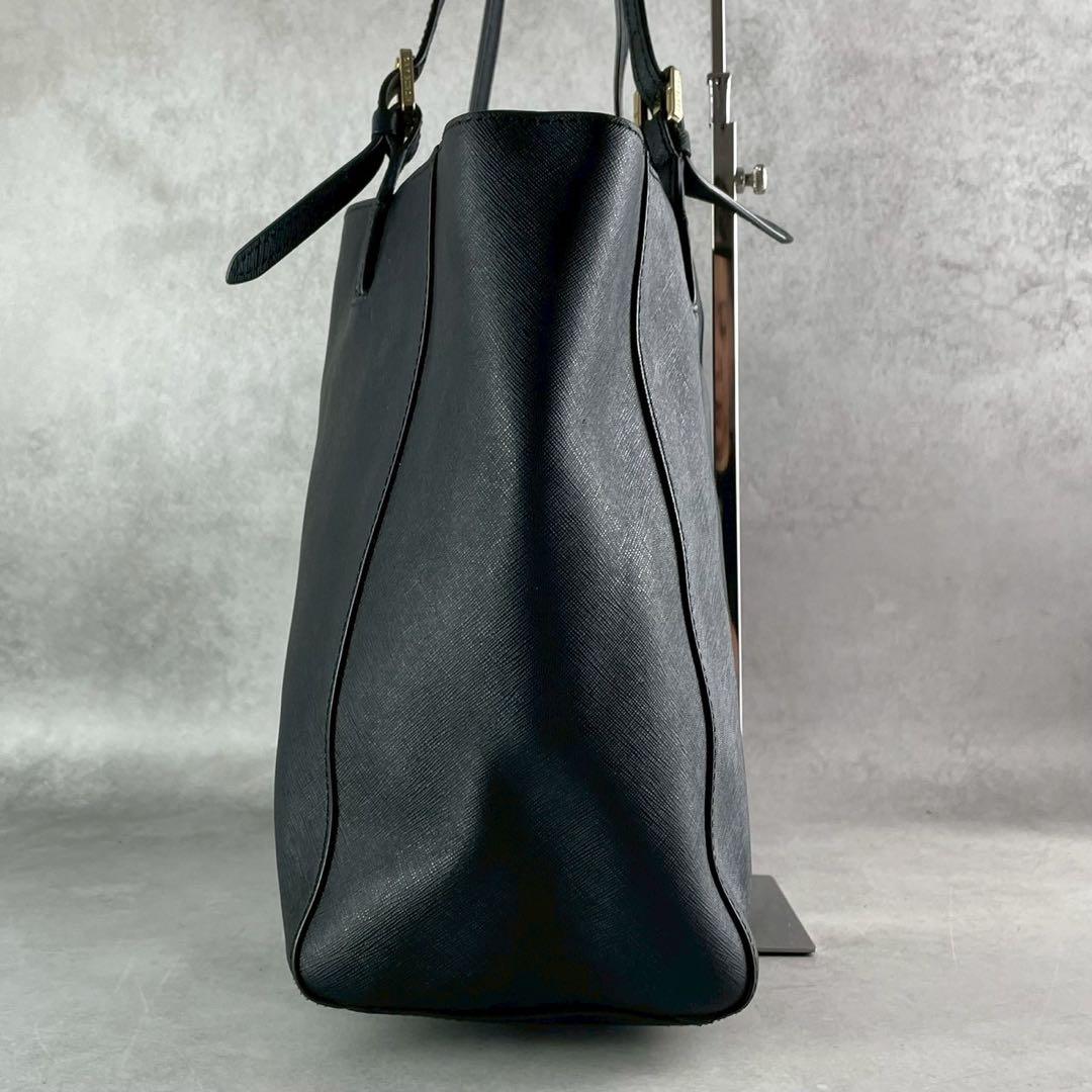 美品✨A4可 トリーバーチ トートバッグ オールレザー 肩掛け ロゴ金具 黒