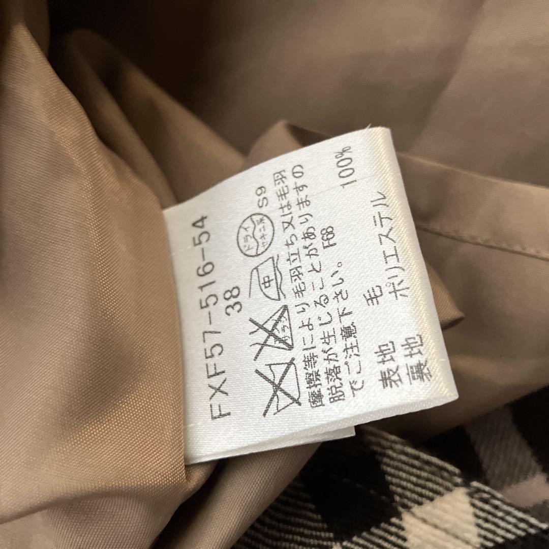 BURBERRY　ミニ丈　フリルスカート　ノバチェック　ホースロゴ