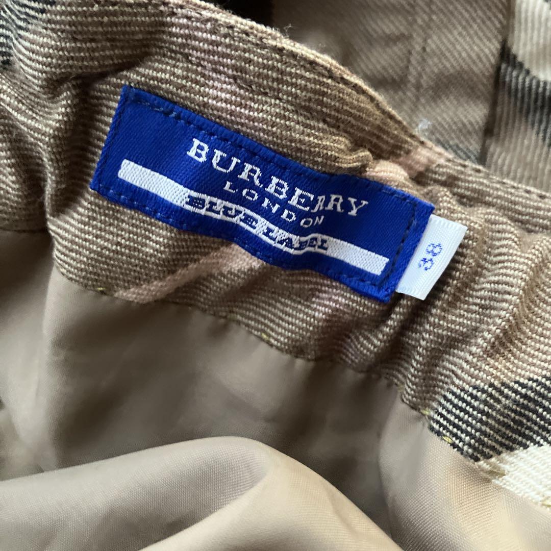 BURBERRY　ミニ丈　フリルスカート　ノバチェック　ホースロゴ