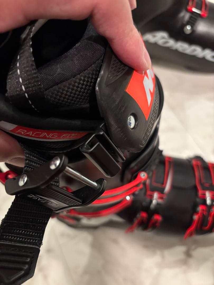 ノルディカDobermann GP130 ドーベルマン 26.5