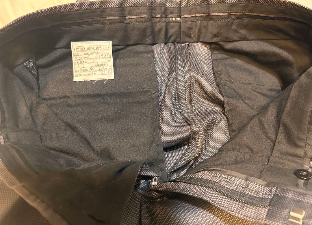 【極美品】GUCCI スーツ　グレー　サイズ 46