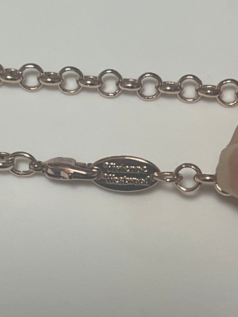 ヴィヴィアン　スモールオブネックレス　ピンクゴールド