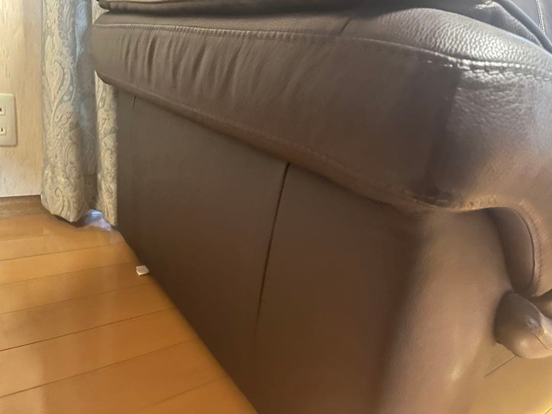 himolla / ヒモラ 3人掛けソファ　総革 ブラウンIDC大塚家具