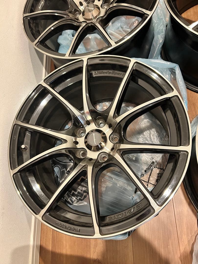 SA-10R18インチ9.5j +45114.3×4本