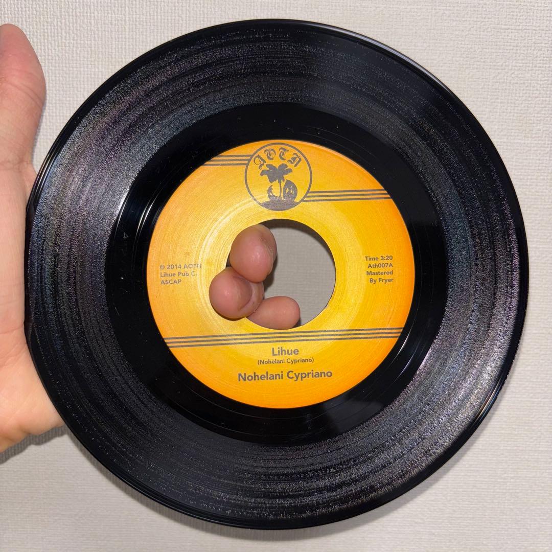 その他 NOHELANI CYPRIANO - LIHUE