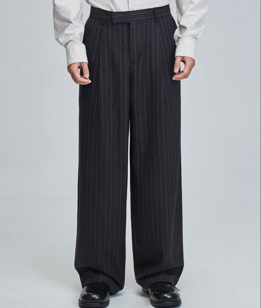 【定価¥37400】 URU 1TUCK PANTS ブラック ストライプパンツ