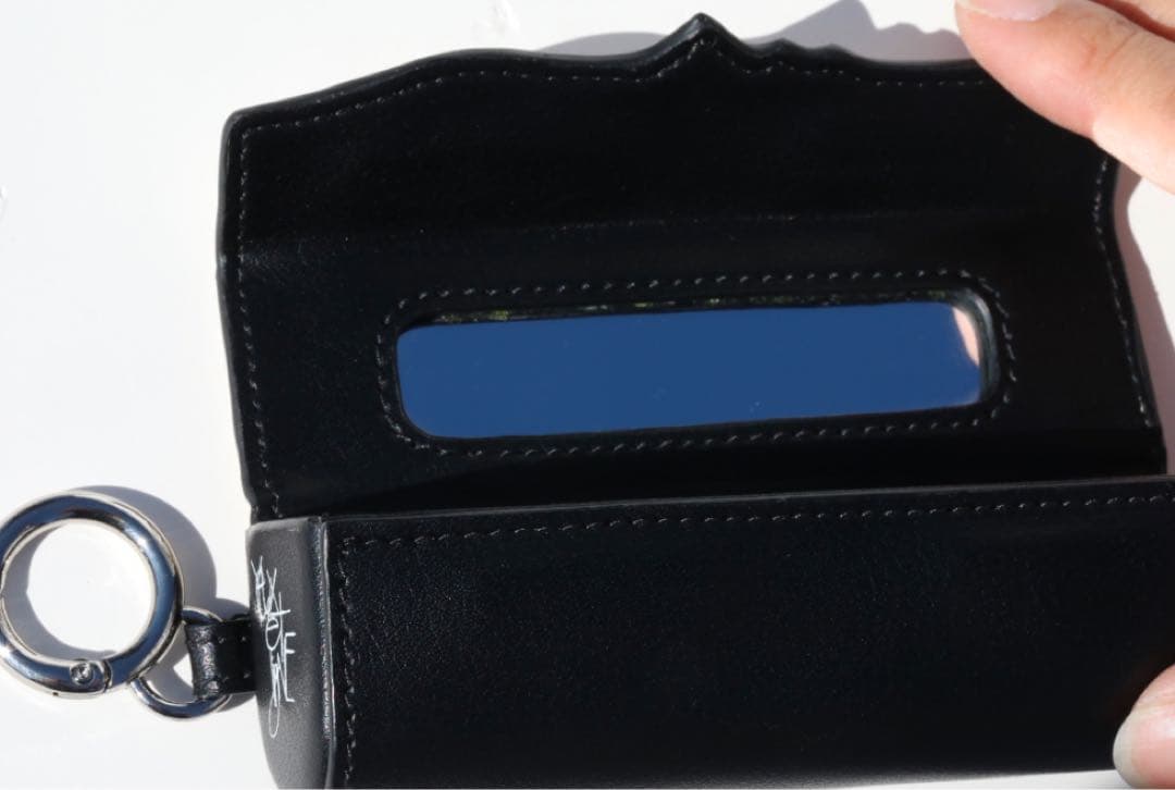 Yuex et ligne リップケース