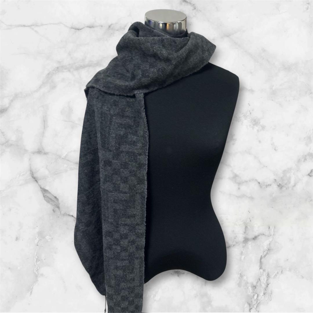FENDI フェンディ　マフラー　ストール　チャコールグレー　イタリア製