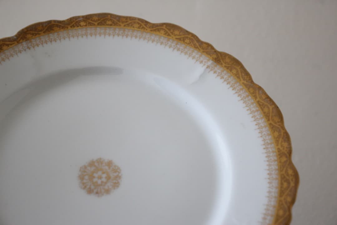フランス　リモージュ　金彩　２１cmプレート　７枚
