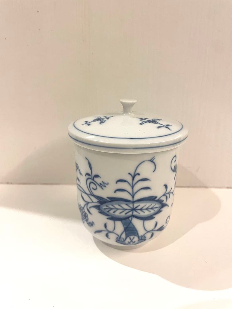 定価66,000円　マイセン ブルーオニオン 蓋付湯呑Meissen