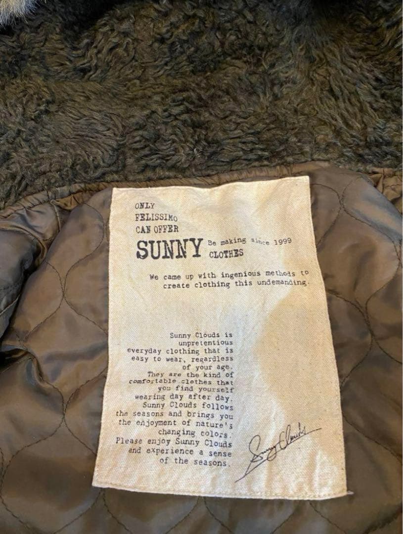 サニークラウズ　ダウンベスト オリーブグリーン