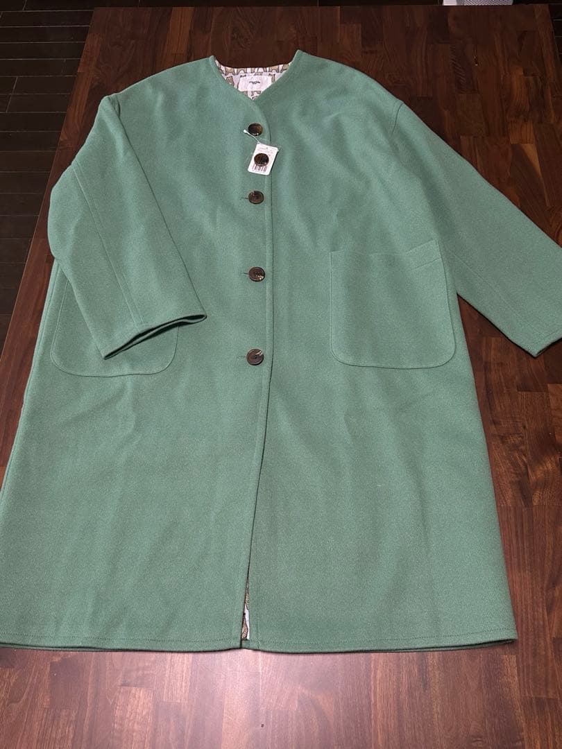 タグ付き未使用　マーブルシュッド　コート　くま