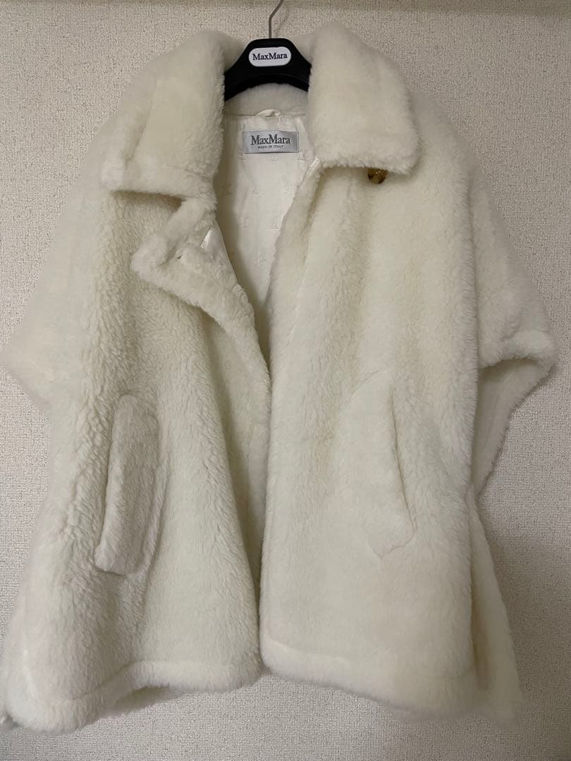MaxMara ホワイト ケープコート