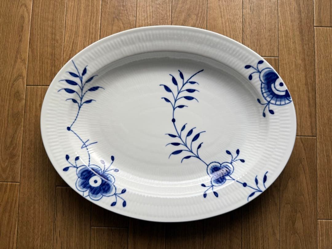 ロイヤルコペンハーゲン ブルーフルーテッド　メガ　OAX 375 皿