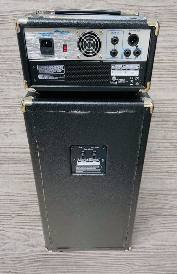 （美品）AMPEG MICRO-VR / SVT210AV ベースアンプセット