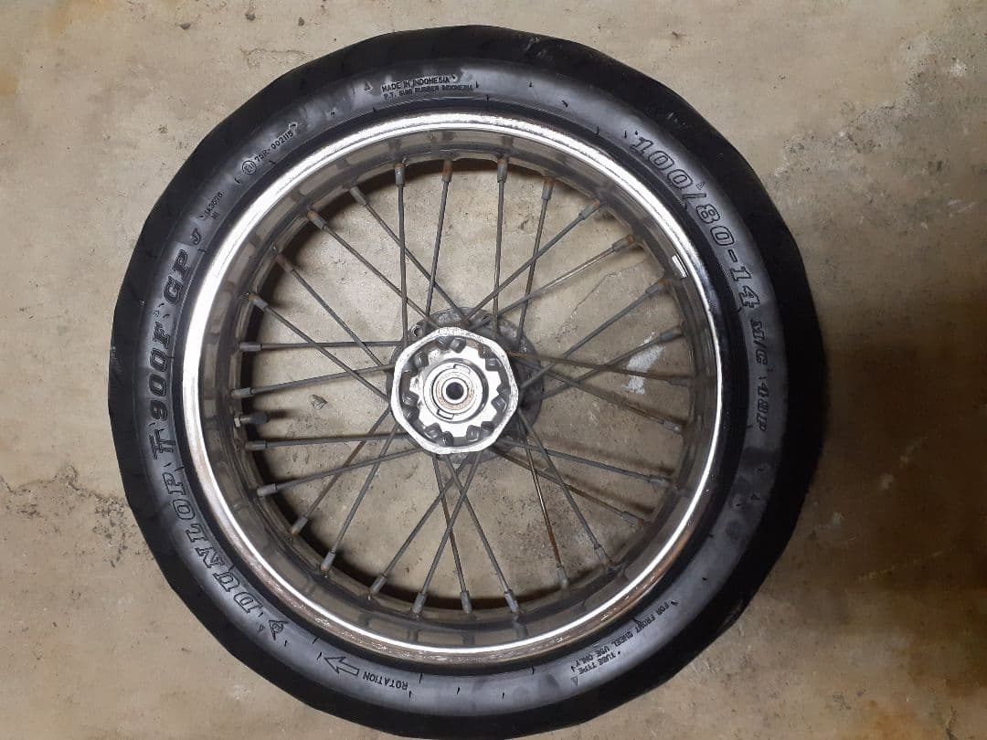 Dトラッカー125 前後ホイール　スイングアーム　LX125D