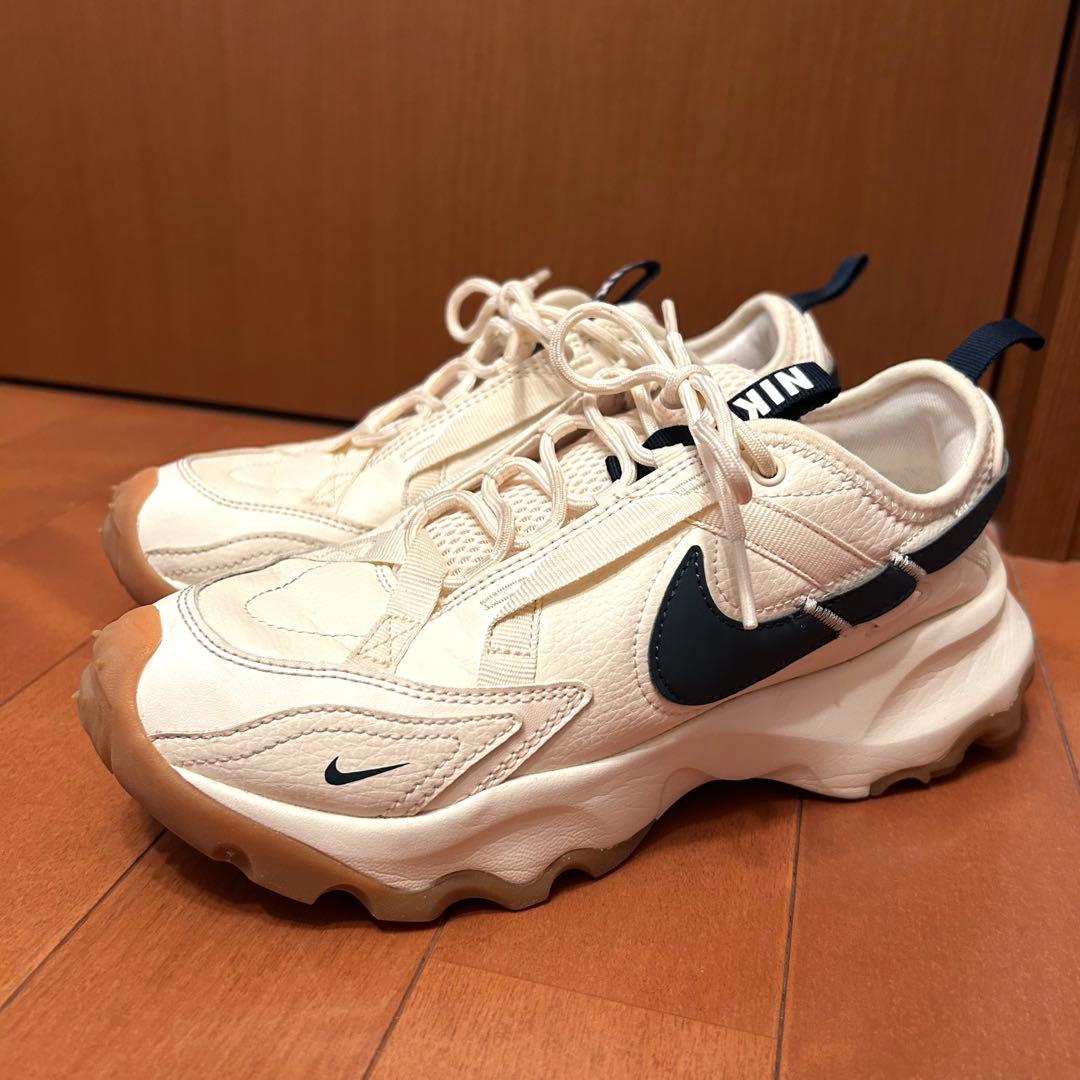 NIKE TC7900 ネイビー