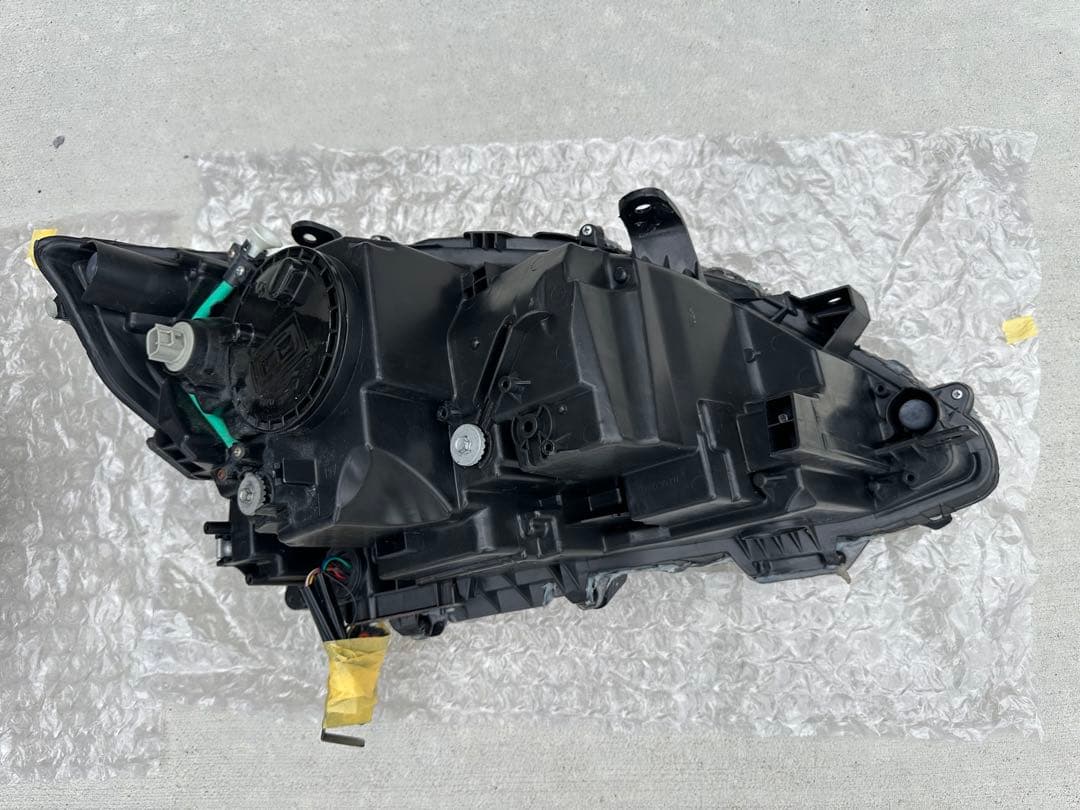 レクサス GS 10系 GRL/GWL/AWL 社外 三眼 ヘッドライト