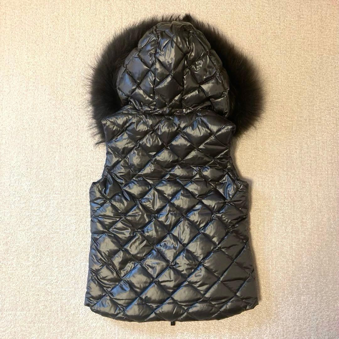 美品❣️TATRASリバーシブル　ダウンベスト　２WAY　グレージュ　レオパード