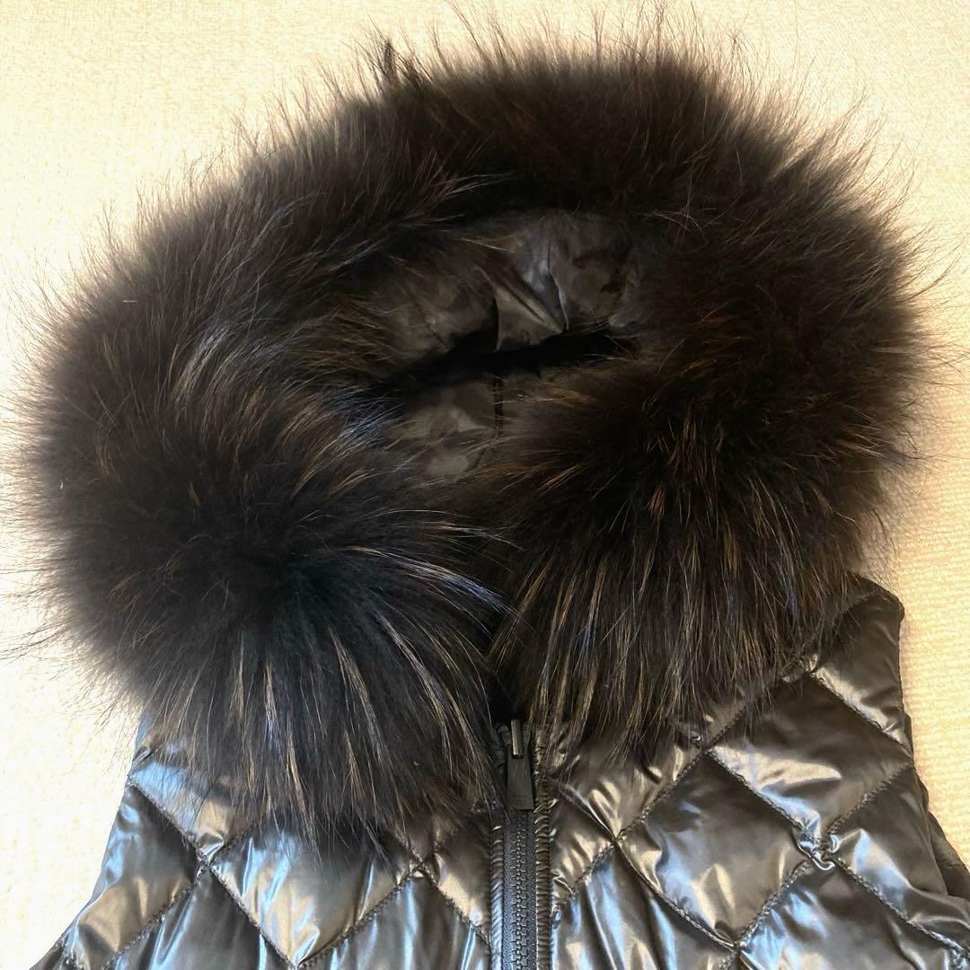 美品❣️TATRASリバーシブル　ダウンベスト　２WAY　グレージュ　レオパード