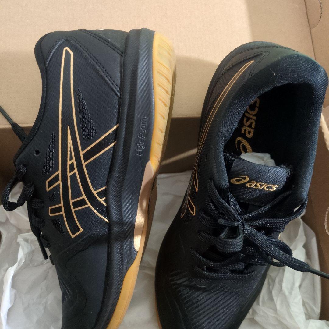【美品】アシックス バレーボールシューズ ローテジャパンライト 23.5cm