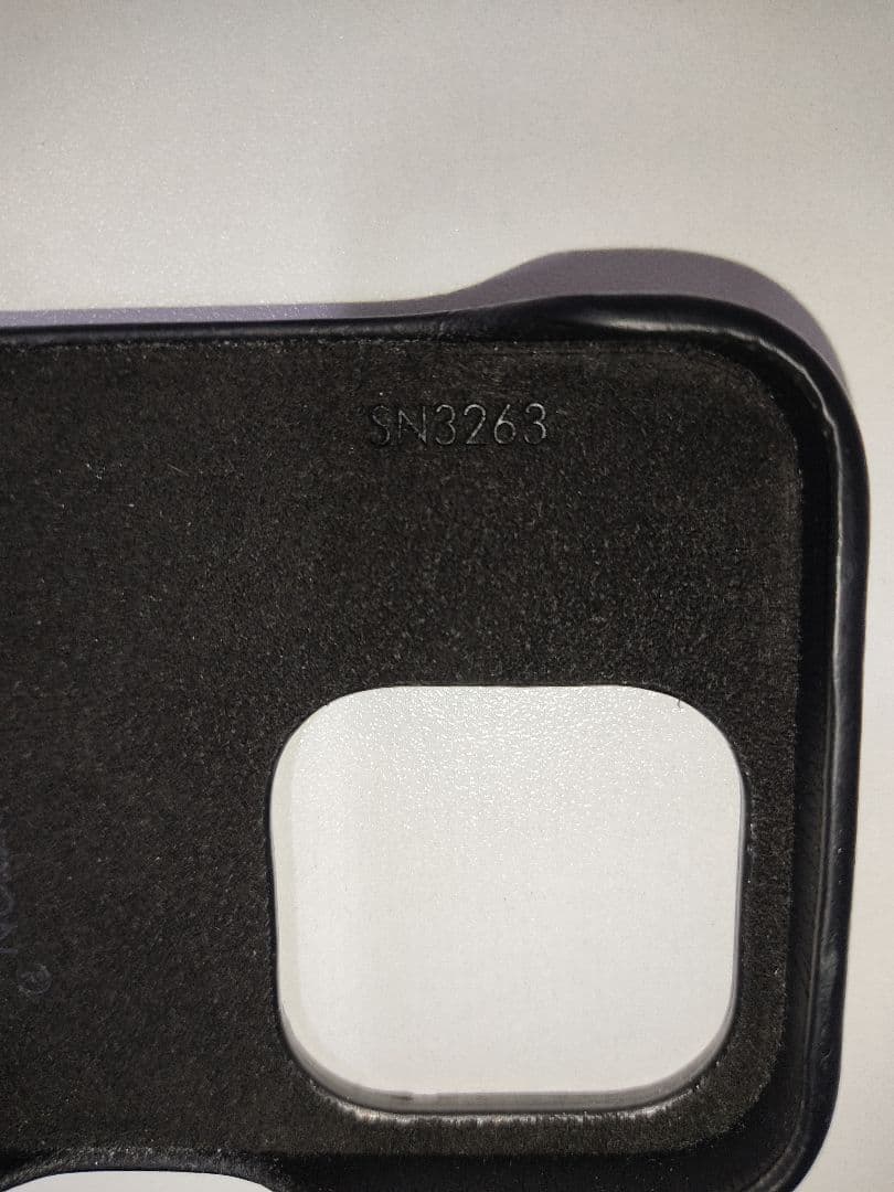 Louis Vuitton iPhone15proケースモノグラム 美品